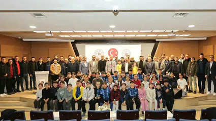 İlçe Kulüplerine Malzeme Desteği