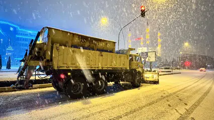 Belediye Ekipleri Yeni Yılın İlk Sabahında Teyakkuzda