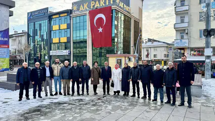 Siyasetin Kalbinde Gönül Birliği