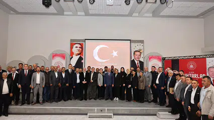 Muhtarlar ve Protokol Yemekte Bir Araya Geldi
