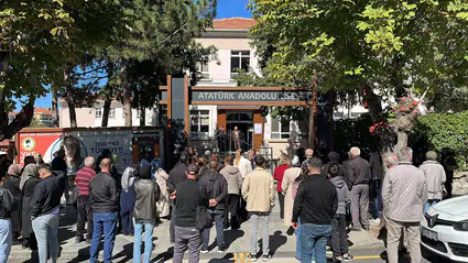 Binlerce Aday KPSS'de Ter Döktü