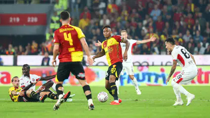 Kabus Yaşatan Yap-Boz: 2-0