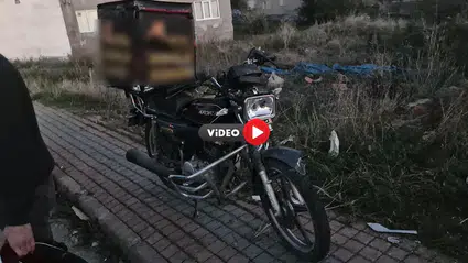Otomobil ile Motosiklet Çarpıştı