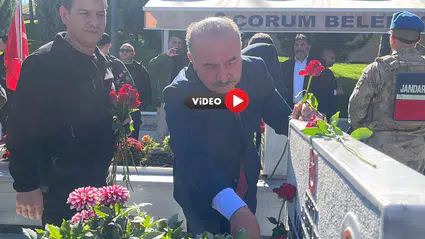 Şehitler Kabirleri Başında Dualarla Anıldı