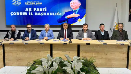 AK Partililer Toplandı