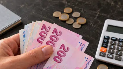 Seyyanen zam bekleyen emeklilere uzman isimden tarih geldi