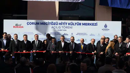 Ekrem İmamoğlu Yaptırdı, Özgür Özel Açtı