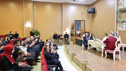 Kaymakam Dünyaevine Girdi