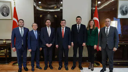 Seramik Sektörü Temsilcileri Cevdet Yılmaz ile Görüştü