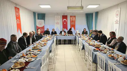 İftarı Huzurevi Sakinleriyle Yaptılar