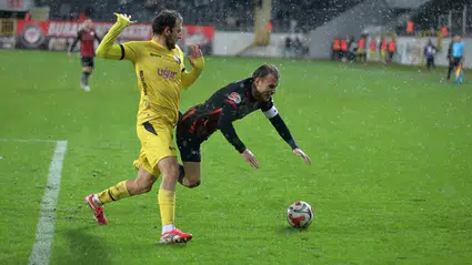 Çorum Kalesi Yıkıldı!