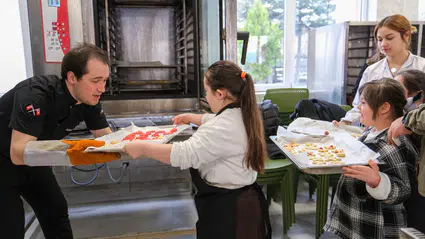 Özel Öğrenciler Bilim Kafede Buluştu