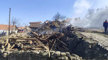 Yangının Ardından Yaralar Sarılıyor