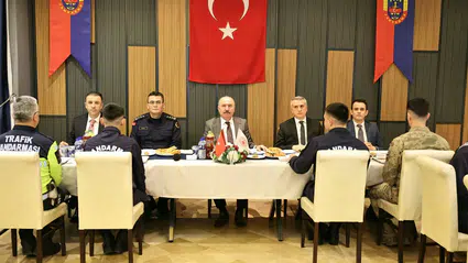 Jandarma Teşkilatıyla İftarda Bir Araya Geldi