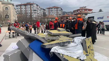 Arama-Kurtarma Ekipleri Anlattı, Çocuklar Dinledi