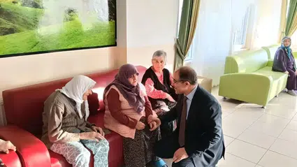 Huzurevi Sakinlerine Sürpriz Ziyaret
