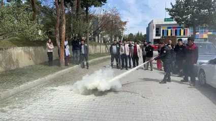 Şifa Dağıtan Ellere Hayat Kurtaran Yangın Kalkanı