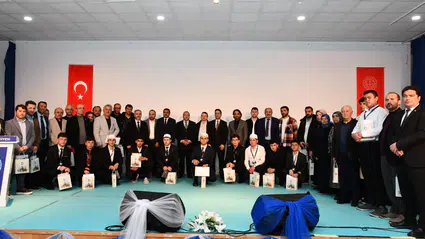 Ezanı Güzel Okumak İçin 12 İlden 24 Öğrenci Yarıştı