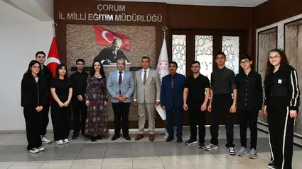 Gençler, Panel İçin Amasya Yolcusu