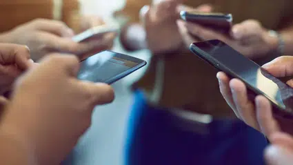 48 Saat Sonra Binlerce Telefon Kapanacak.