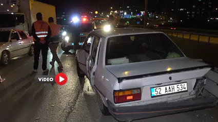 TIR İle Otomobil Çarpıştı: 3 Yaralı