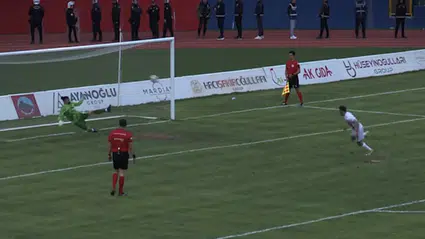 Çorum FK’li Oyuncu Kaçırdı, Çorumlu Oyuncu Atıp Takımını Finale Taşıdı