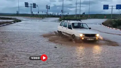 Kuvvetli Sağanak Su Baskınlarına Sebep Oldu