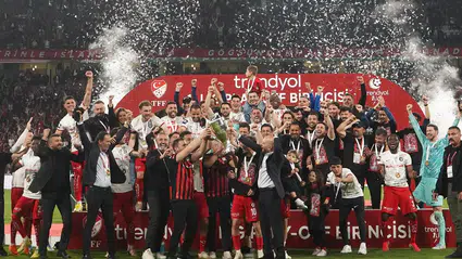 Süper Lig'de Kaç Şehir Takımı Var ?