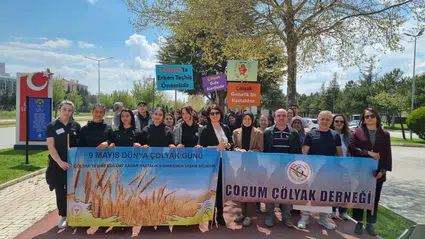 Çölyak’a Yürüyüşle Dikkat Çektiler