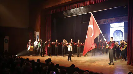 19 Mayıs Coşkusu Halk Oyunlarıyla Sahneye Taşındı