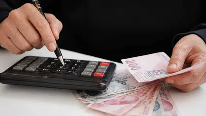 Memur ve emekli zammında masadaki o 3 rakam!