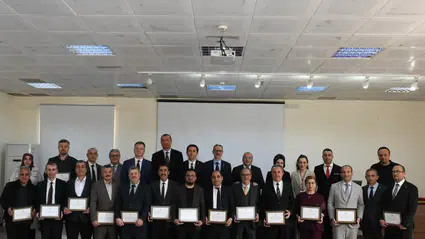 Milli Eğitim Müdürlüğüne Gümüş Madalya