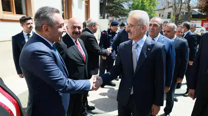 Sungurlu’nun Ulaşım İhtiyaçlarını Bakana İletti