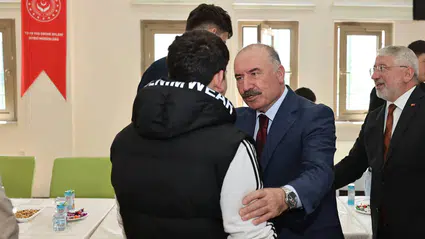 Vali Çalgan’dan Bayram Mesaisi