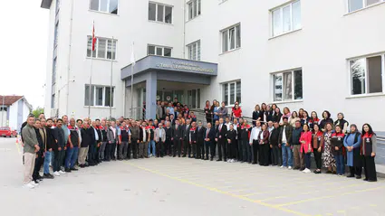 Taş, Mesai Arkadaşlarıyla Bayram Sevincini Paylaştı