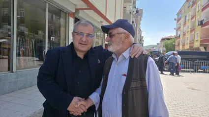 Başkan Ünlü’den Bayat Sebze Pazarına Ziyaret