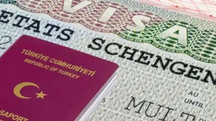 Türk Vatandaşlarından Schengen Çıkartması