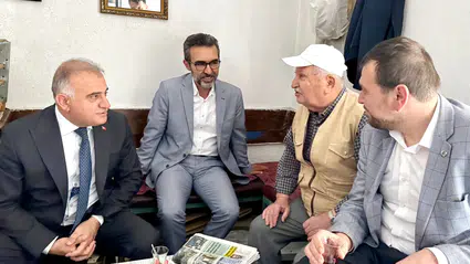 Başkan Alar, Kulaksız Sokak’ta Esnafı Dinledi