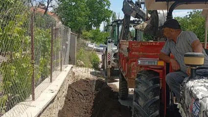 Tarıma Destek İçin Bahçe Arkları Temizleniyor