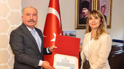 Nurcan Baykam Veda Ediyor