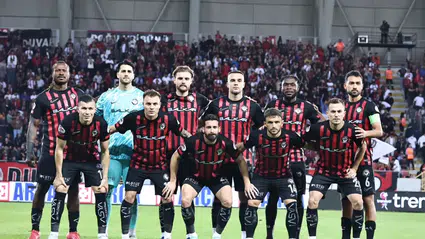 Çorum FK’de İki İsim ile Yollar Ayrıldı