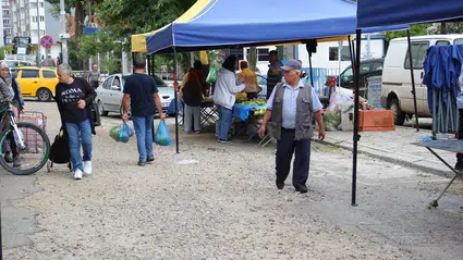Pazarcıların Yağmurla İmtihanı