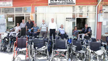 30 Engelli Aracı Teslim Edildi