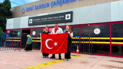 Ahlatcı’dan Abu Dabi Yolcusu Gençlere Destek
