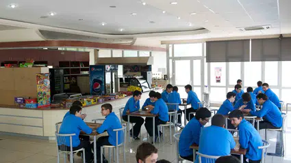 Okul Kantinlerinde Yasak Resmileşti