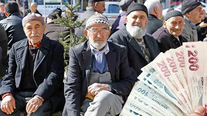 Emekliler İçin En Yüksek Ödemeyi Hangi Banka Veriyor?