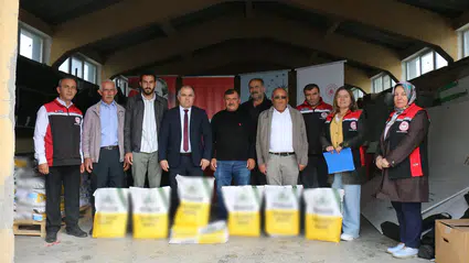Üreticilere Hibe Destekli Kanola Tohumu Dağıtıldı