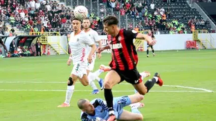 Çorum FK Evinde Yıkıldı