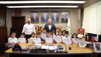 Minikler Mezuniyet Sevinci Yaşadı
