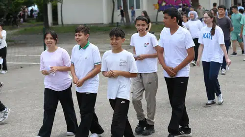 Trabzon ve çevre illerinde LGS heyecanı yaşandı
